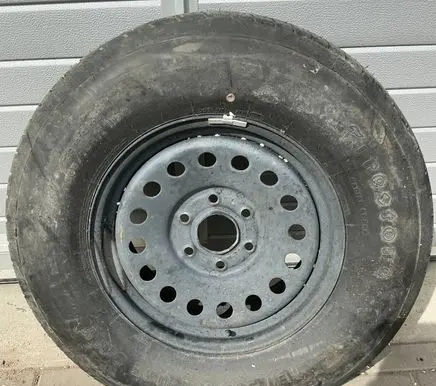 Cadillac Escalade IV R17 spare wheel 