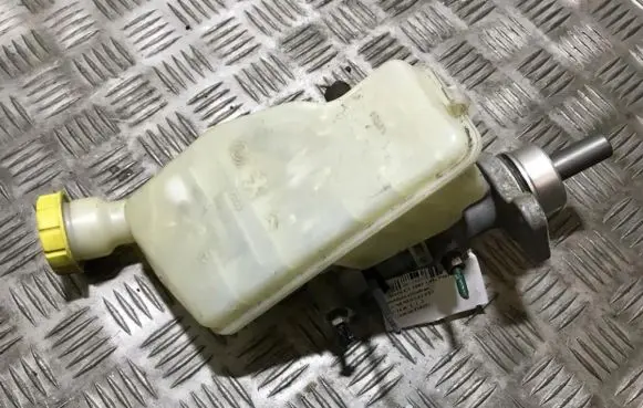 Citroen C3 Master brake cylinder