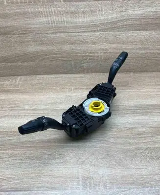 Honda CR-V Wiper turn signal indicator stalk/switch 35250S6EE211M1