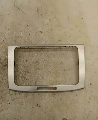 Volkswagen PASSAT B6 Radio/GPS head unit trim 3C0858069P