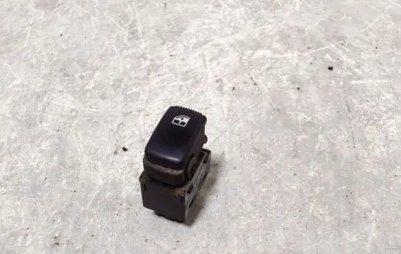KIA Sorento Electric window control switch