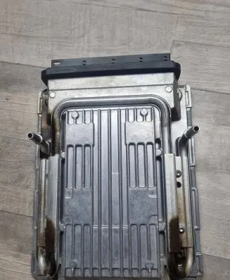 BMW 5 F10 F11 Engine control unit/module C268541 8610680 5WK93950