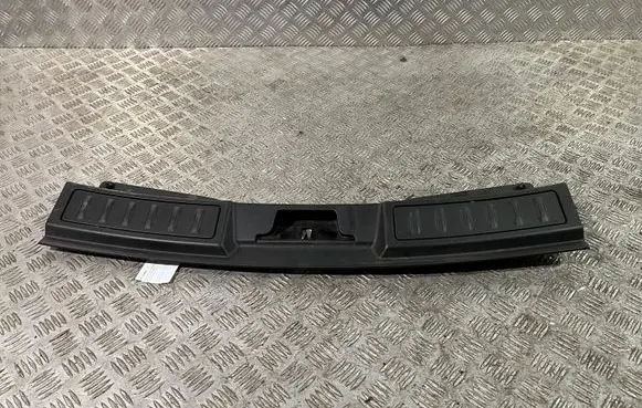Land Rover Evoque II Trunk/boot sill cover protection K8D2113A10AB