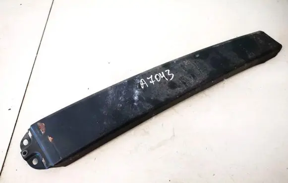 Audi A4 S4 B5 8D Front door glass trim molding 