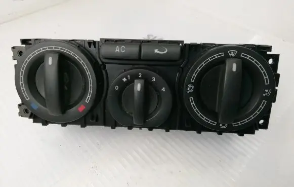 Volkswagen Transporter - Caravelle T5 Climate control unit 7H0820045AC9B9 000430 69740003