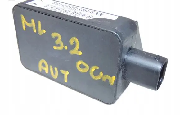 Mercedes-Benz ML W163 ESP acceleration yaw rate sensor A1635420018