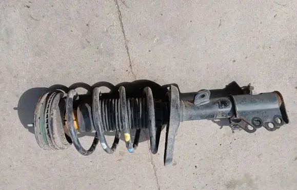 Peugeot 508 Front shock absorber with coil spring 9821258080