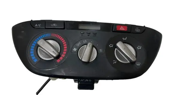 Toyota RAV 4 (XA20) Climate control unit 5590042150