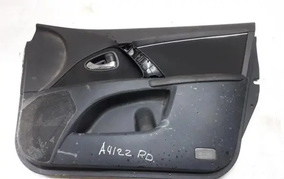 Toyota Avensis T270 Front door card panel trim 6777705040 67777-05040