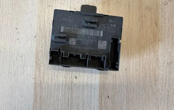 Seat Leon (5F) Other control units/modules 5Q0959593E