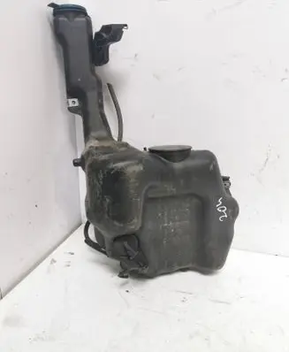 Mercedes-Benz C W204 Windshield washer fluid reservoir/tank A2048600360 A2048690120