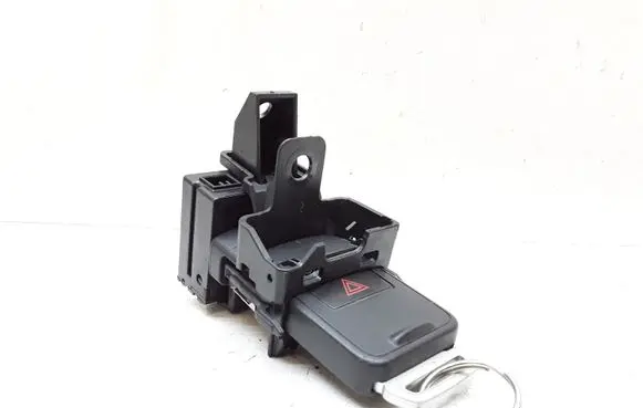 Volvo V40 Ignition lock AH4N15607AE 30659639