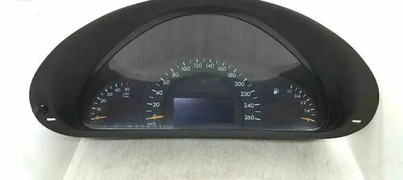 Mercedes-Benz C W203 Speedometer (instrument cluster) A2035403911