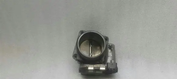 Mercedes-Benz A W176 Throttle valve A2761410125