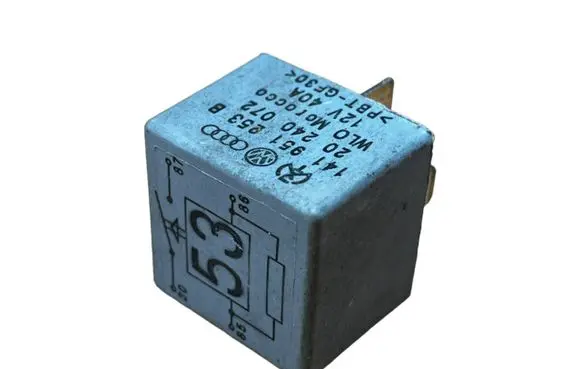Volkswagen Touran I Other relay 141951253B