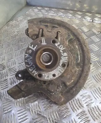 Renault Megane II Front wheel hub 