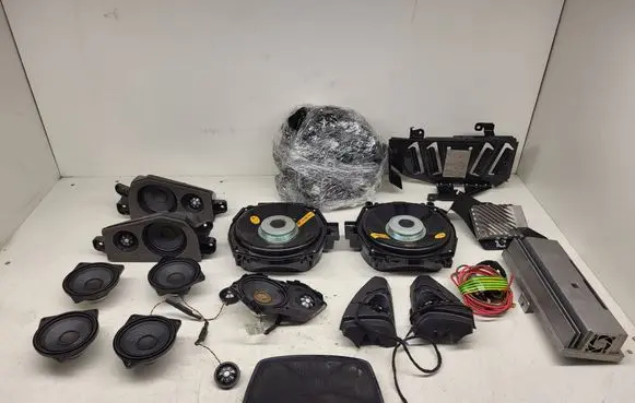 BMW X6 E71 Audio system kit 9283736 9286863 9211049