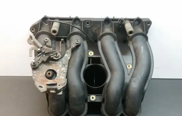 Mercedes-Benz C W202 Intake manifold