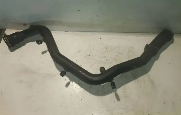 Audi Q7 4L Intercooler hose/pipe 7L6145795S 7L6145770