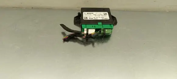 Peugeot 5008 II Parking PDC control unit/module 9819360080