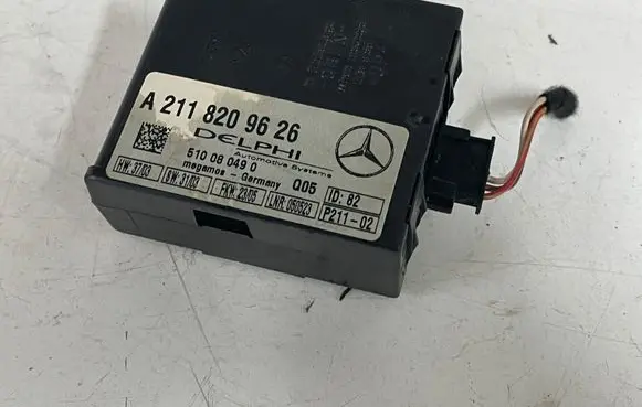 Mercedes-Benz E W211 Alarm control unit/module A2118209626