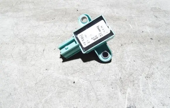 Audi A4 S4 B8 8K Airbag deployment crash/impact sensor 8K0955557C