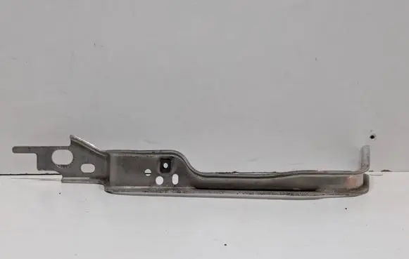 Audi A6 S6 C8 4K Radiator support slam panel bracket 4K0807347B