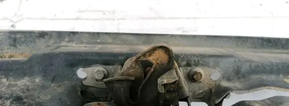 Volkswagen Caddy Engine bonnet/hood lock/catch