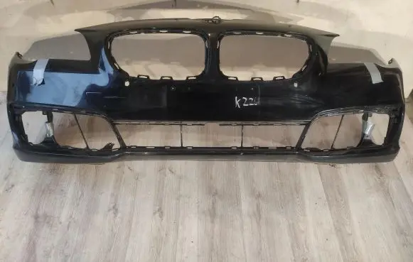 BMW 5 F10 F11 Front bumper 7331706