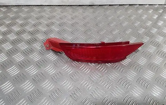 Ford Fiesta Rear tail light reflector 8a6117e847ab