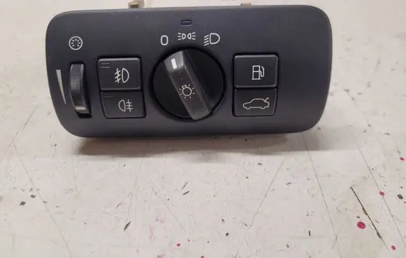 Volvo XC60 Light switch 30739414