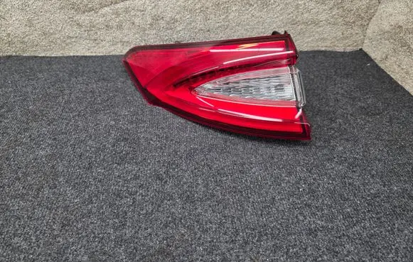 Maserati Levante Rear/tail lights 6700323320