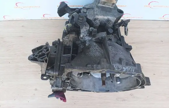 Citroen C4 I Picasso Manual 6 speed gearbox 20MB32