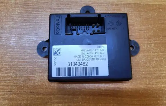 Volvo V60 Door control unit/module 31343482 AV6N14C236BB