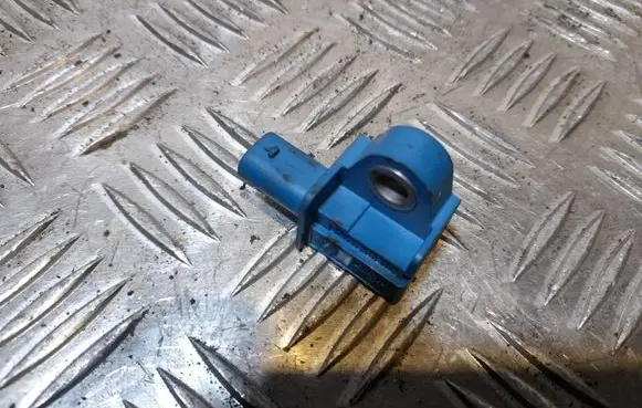 Volkswagen Jetta VI Airbag deployment crash/impact sensor 5K0959351A