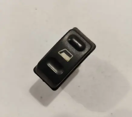 Citroen Xsara Picasso Electric window control switch 22681