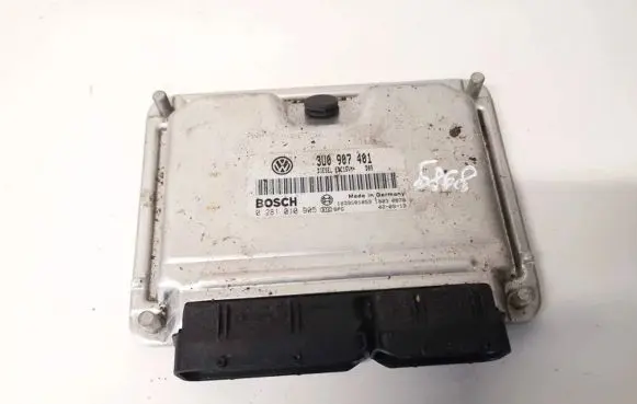 Skoda Superb B5 (3U) Engine control unit/module 3u0907401 0281010905