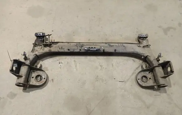 Renault Laguna III Rear subframe 