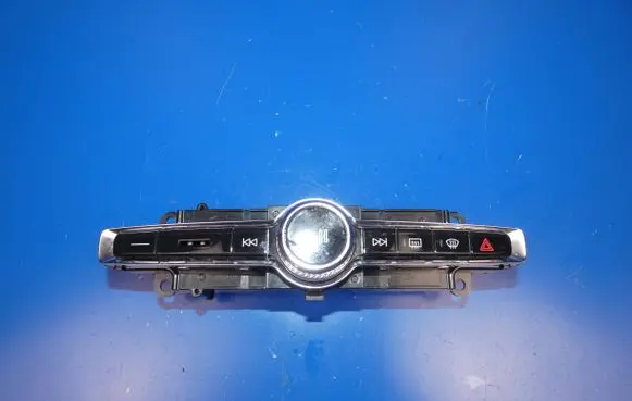 Volvo V60 Head unit multimedia control 31398846 18W232 T18230029101