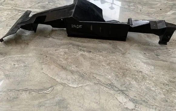 Audi A6 S6 C6 4F Intercooler air guide/duct channel 4B0121283H