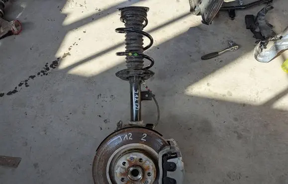 Nissan Qashqai J12 Front suspension assembly kit set 