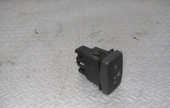 Central locking switch button