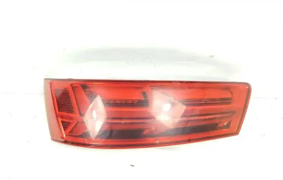 Audi Q7 4M Rear/tail lights 4m0945093e 20900102