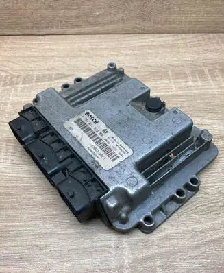 Renault Megane II Engine control unit/module ECU 8200310863 0281011549