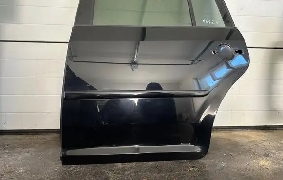 Volkswagen Touran II Rear door 