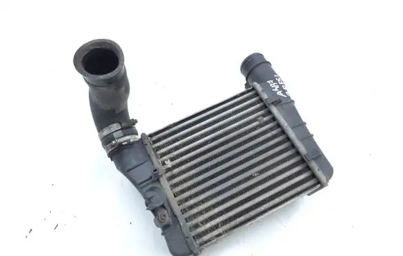 Audi A4 S4 B7 8E 8H Intercooler radiator 8E0145805AA