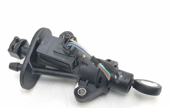 Clutch slave cylinder