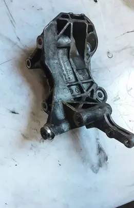 Audi Q7 4M Generator/alternator bracket 059903143BJ