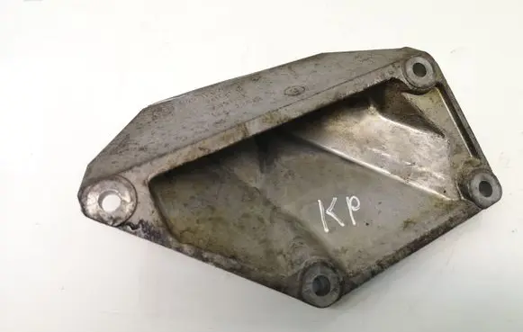 BMW 5 E60 E61 Engine mounting bracket 6761111 2211676111101