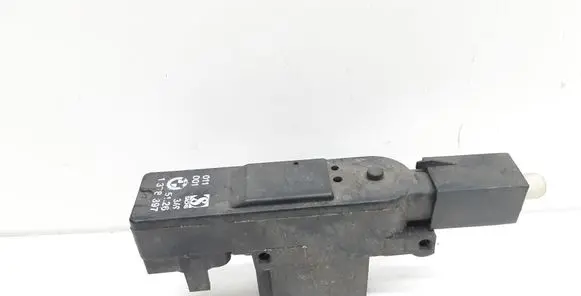 BMW 5 E34 Tailgate boot lock/latch motor 1378397 51261378397
